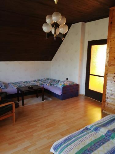 Apartamento H�ra Vend�gh�z