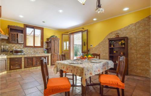 Beautiful Home In Aspra With Wifi And 3 Bedrooms