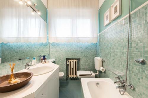 Borghi Mamo - The Place Apartments