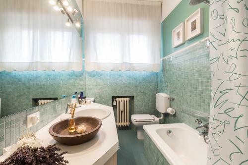 Borghi Mamo - The Place Apartments