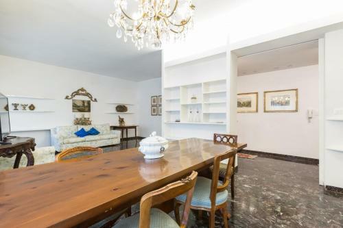 Borghi Mamo - The Place Apartments