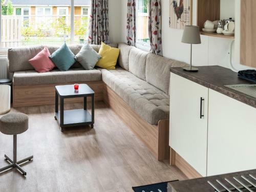 Charming Holiday Home In Grou With Fenced Garden