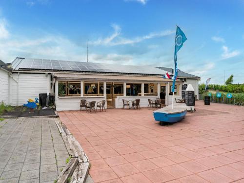 Charming Holiday Home In Grou With Fenced Garden