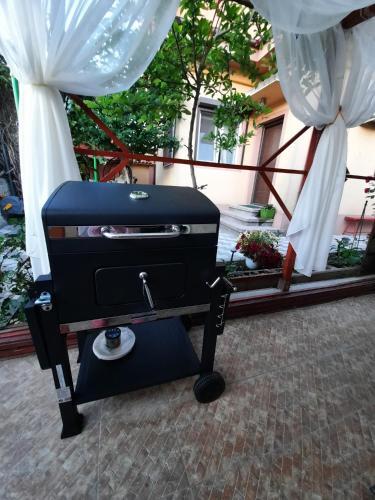 Hostal Apartament Alilu