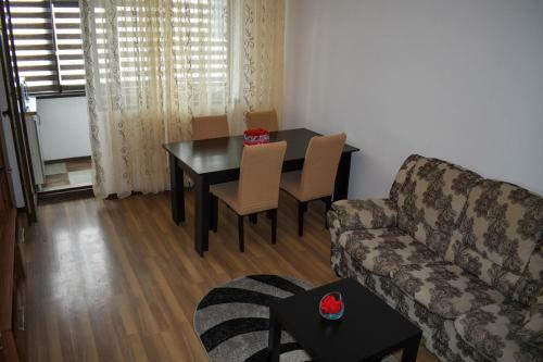Ynl Apartament