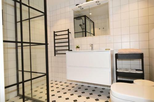 Well-equipped Terraced House In Beautiful Orgryte