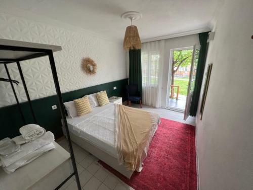 Hotel K?raz Beach Otel