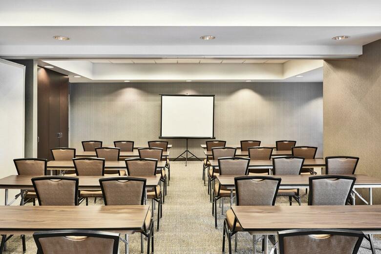 Hotel Springhill Suites Phoenix Tempe/airport