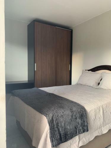 Apartamento 33 Rec�m Mobiliado