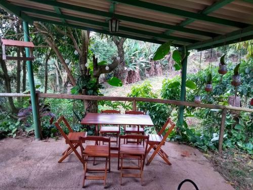 Ch�cara Sal Da Terra Serra Do Capara� Minas Gerais