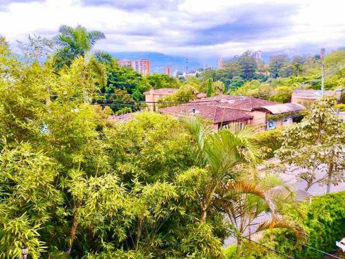 Casa Con Parking Y Terraza En Sector Exclusivo