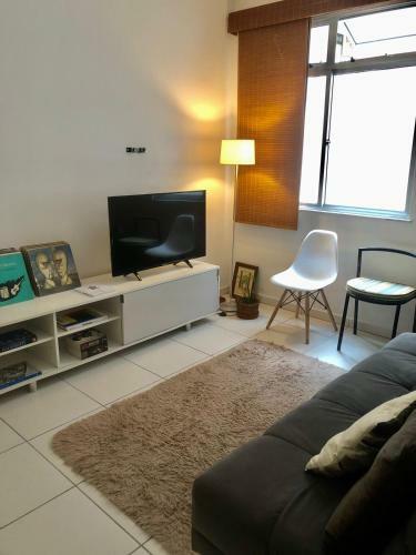 Apartamento A 150 Mts Da Praia Do Forte, Cabo Frio