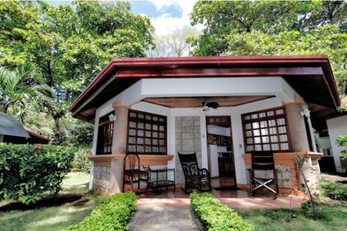 Bed & Breakfast Acacia Playa Hermosa