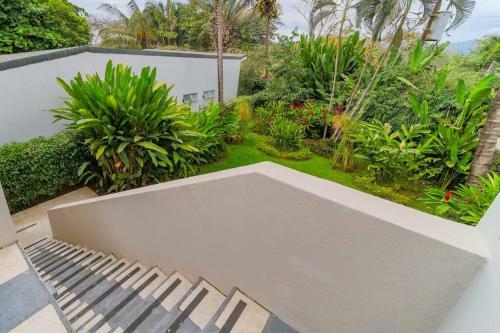 Casa ?23a? With Beach Club Access.