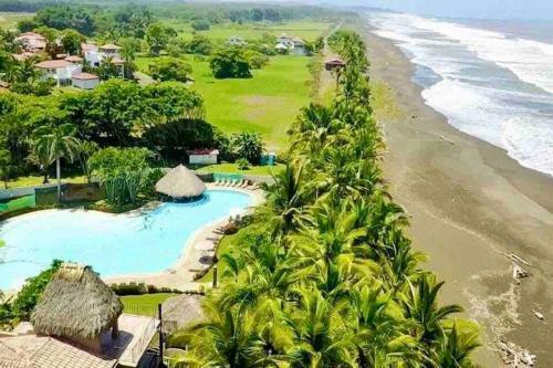 Casa ?23a? With Beach Club Access.