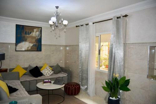 Cozy And Calm 2-bedroom Apartment Near Downtown