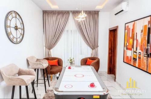 Apartamento 4 Bedroom Duplex Shortlet