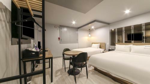 Motel Tour Hotel