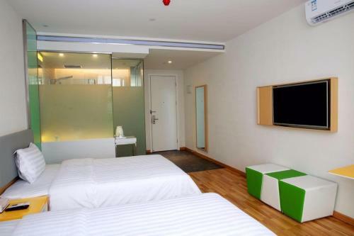 Hotel 7 Days Guiyang North Station