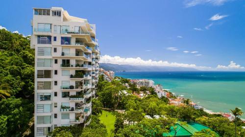 1002 Avalon 1002 Top View Amp Private Pool 10th Flr
