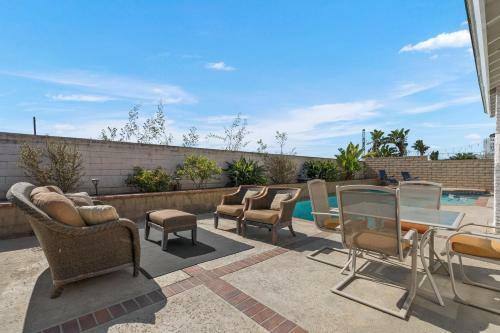 Huntington Hideout