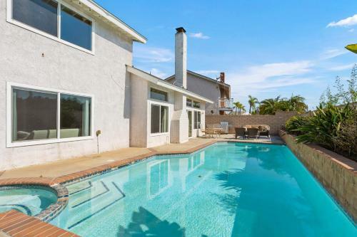 Huntington Hideout