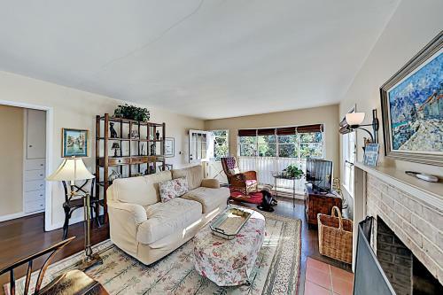 Magnolia Cottage