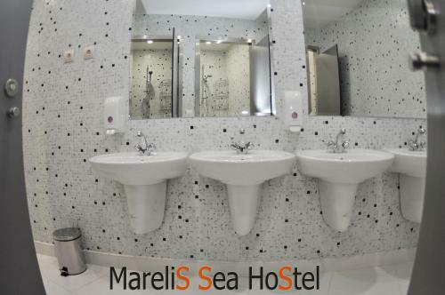 Marelis Sea Hostel