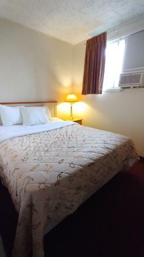 Sand Castle Suites Motel