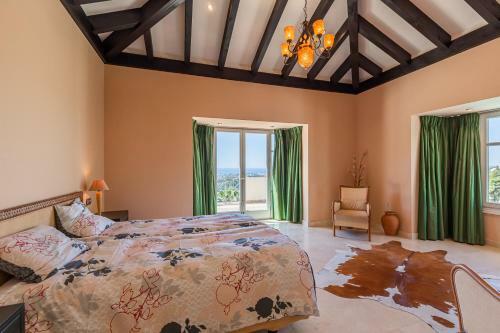 Marbella Villa View 5 Bedrooms