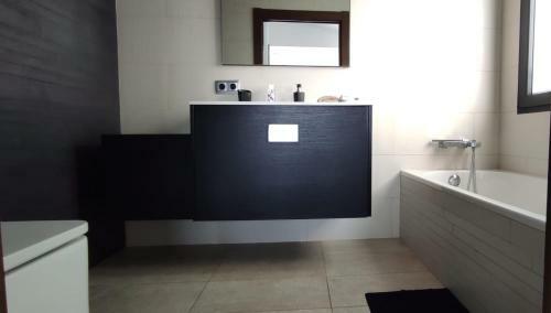 Chalet Primera Linea De Playa Benicarl�
