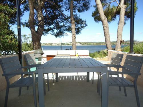 Villa Balaruc-les-bains, 1 Bedroom, 2 Persons - Fr-1-534-126