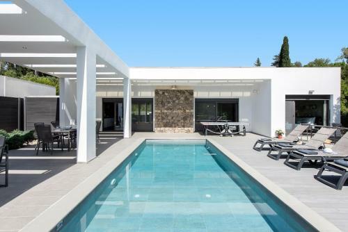 Corfu Villa Fisi