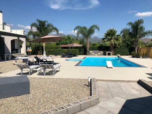 Paradisea Villa With Pool