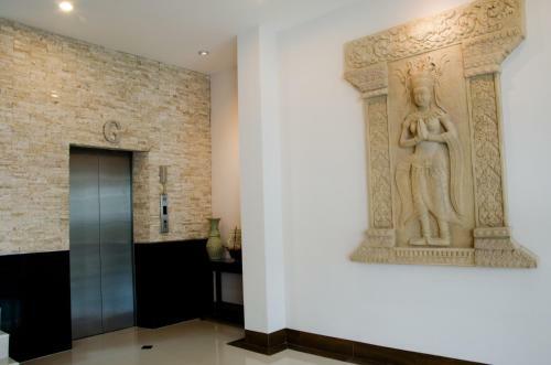Lulu Hotel Phuket