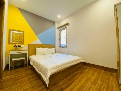 Sunny Hotel & Apartment