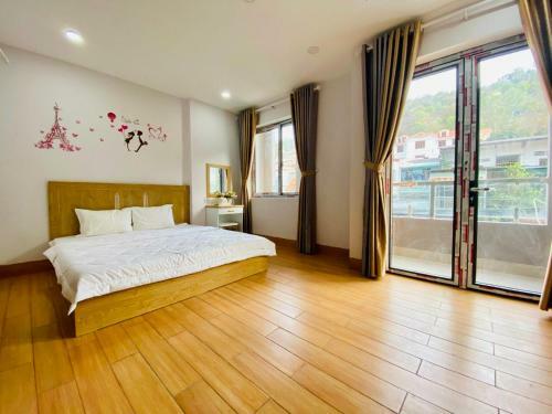 Sunny Hotel & Apartment