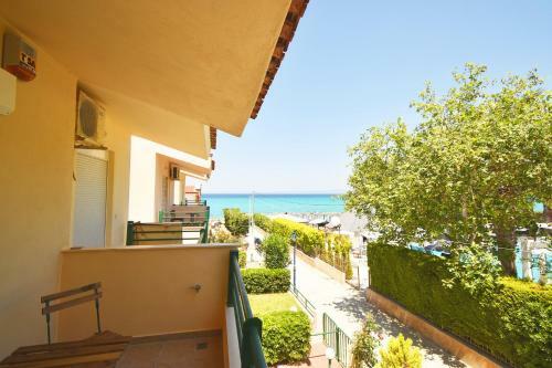 Sea Side Maisonette, Hanioti