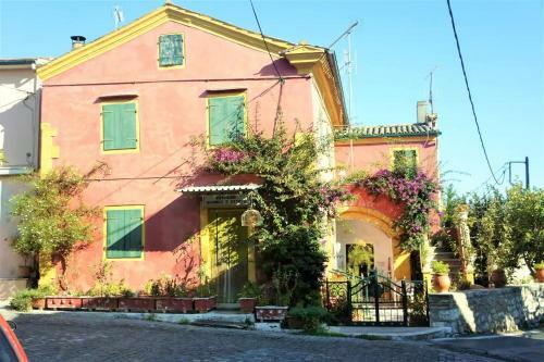 Apartamento Yangos Traditional Home