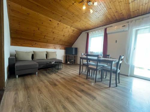 Apartment Plavo Oko