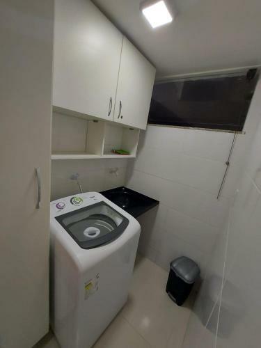Apartamento Em Frente � Praia Dos Milion�rios