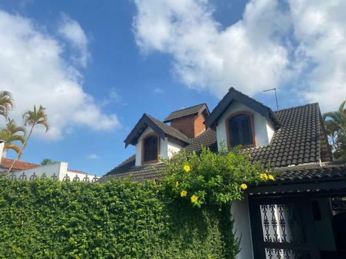 Casa Com Piscina Perto Da Praia
