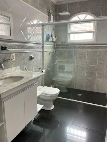Casa Na Praia Tombo Com Piscina E Wi-fi