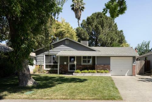 Smart Home ? Full Kitchen ? Hbo ? W/d ? Music Lover?s Dream