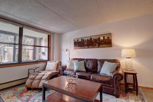 Apartamento Vs348 Village Square 1 Br 1 Ba Condo