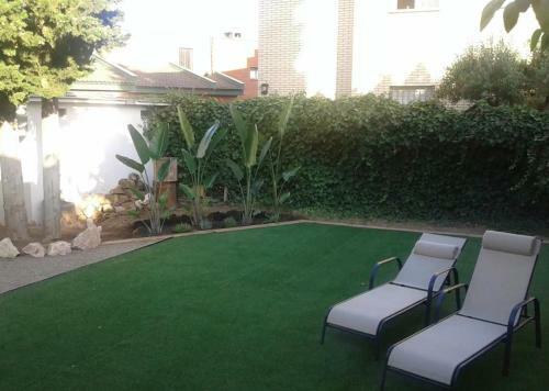 Villa With Garden Next To The Beach