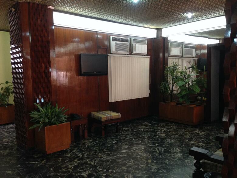 Hotel Tropical Inn