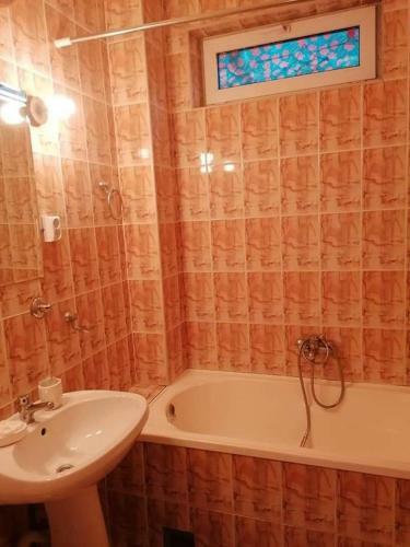 Hostal Ca La Mama Acasa S.r.l