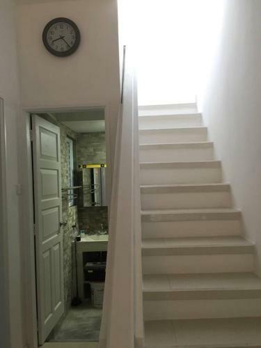 Poppy's Villa