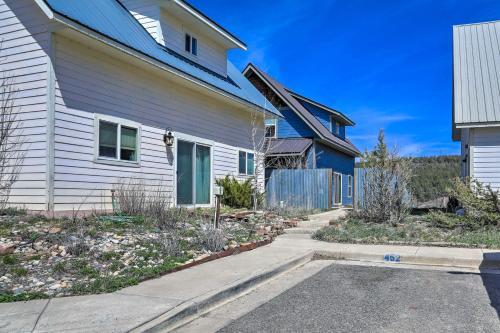 Pagosa Elevated Dtwn Home With Stunning Views